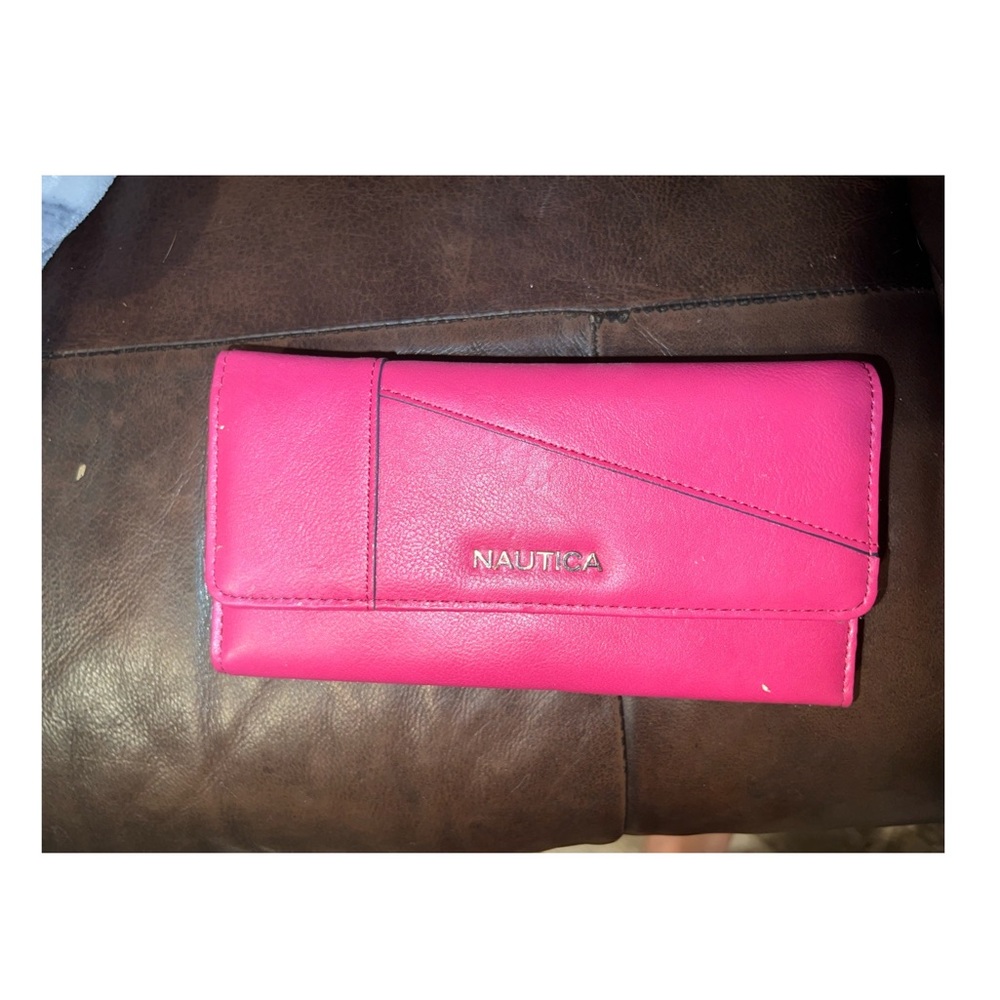 New Nautica hand bag/ wallet ! Hot pink